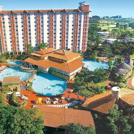 Apartamento Luxo Hot Springs Caldas Novas Tay Apartment Exterior foto