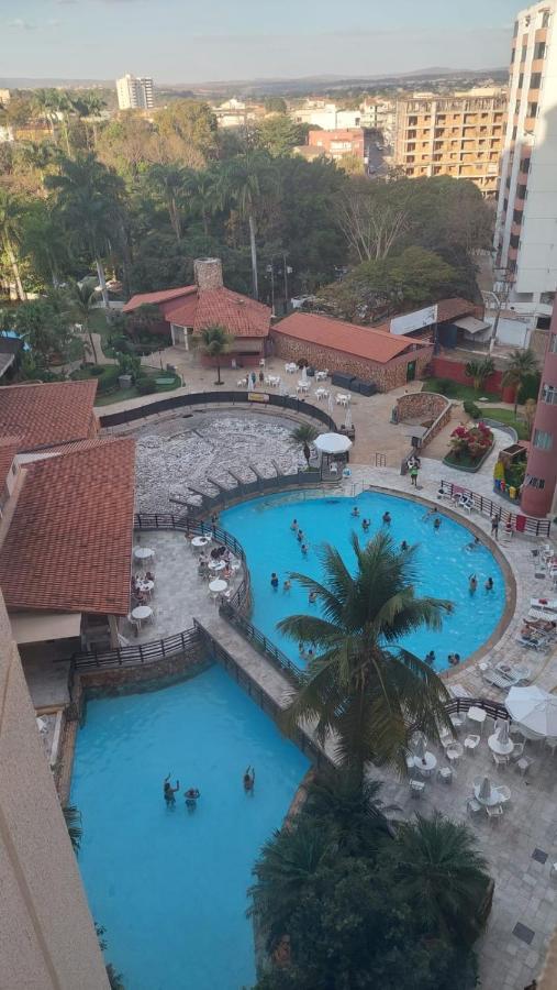 Apartamento Luxo Hot Springs Caldas Novas Tay Apartment Exterior foto